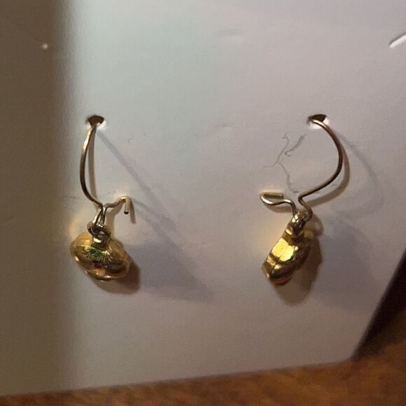 Bundle Sale 3 for $15 | Vintage Gold Tone Ornament Clasping Fish Hook Earrings - Picture 7 of 9